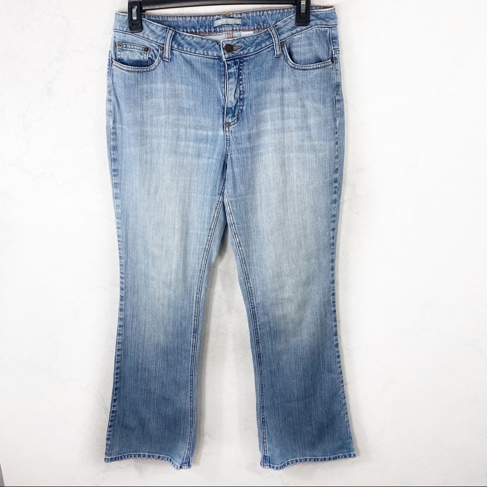 [Apt. 9] Light Wash Bootcut Jeans